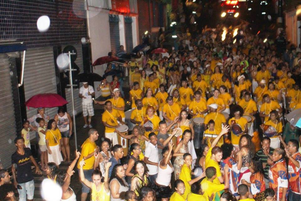 Bloco desfila sempre na segunda de Carnaval pelo Piraporinha (Foto: Divulgação)